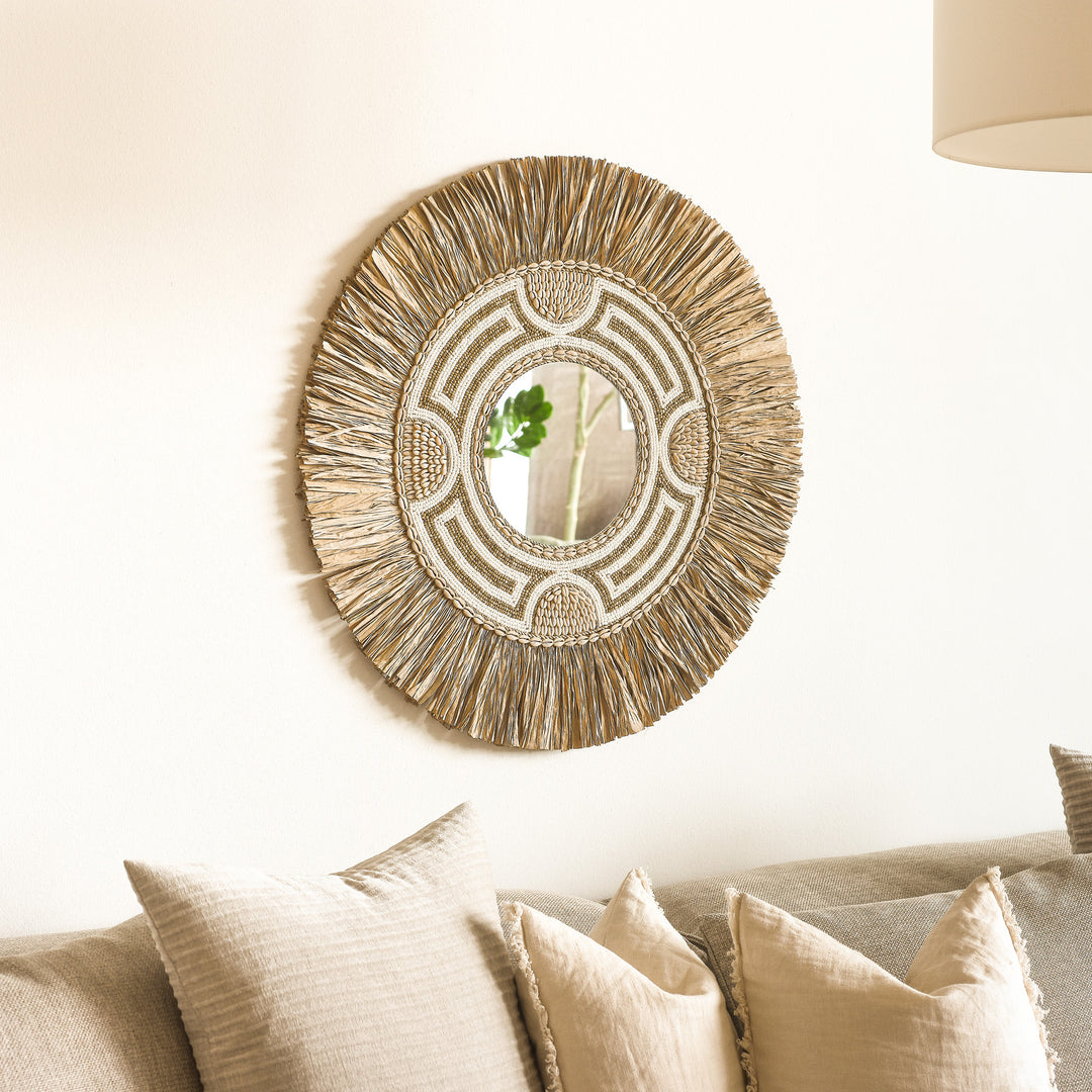 Runder Boho Spiegel Deja mit Muscheln, natur