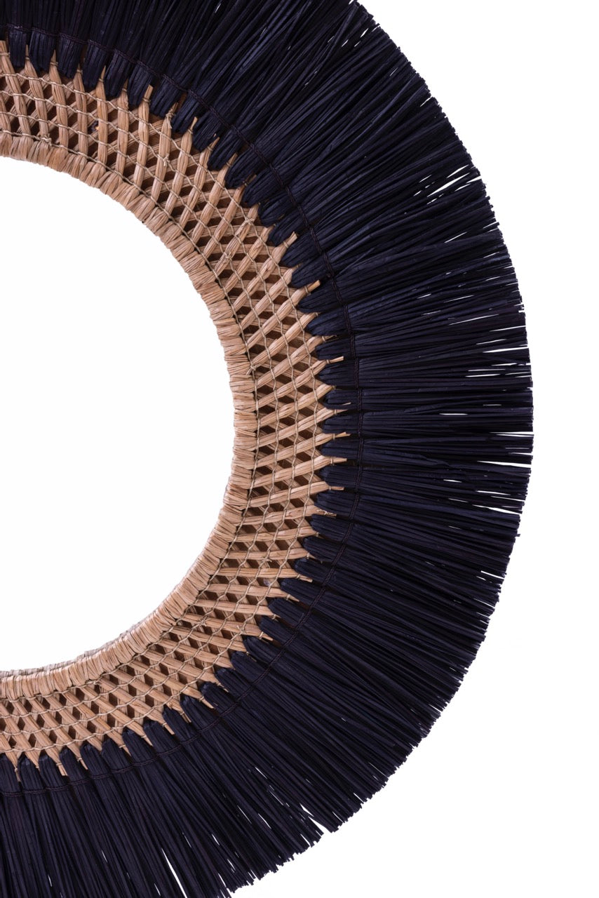 Runder Boho Spiegel Fumai aus Seegras, schwarz