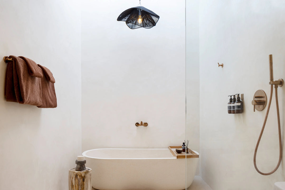 Boho Deckenlampe Zyra aus Naturseil im Badezimmer
